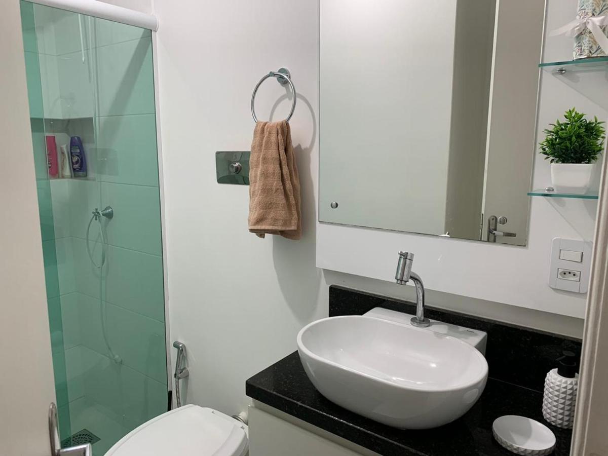 Apto Na Av Brasil Frente Ao Shopping,4Min Da Praia Balneario Camboriu Exterior photo