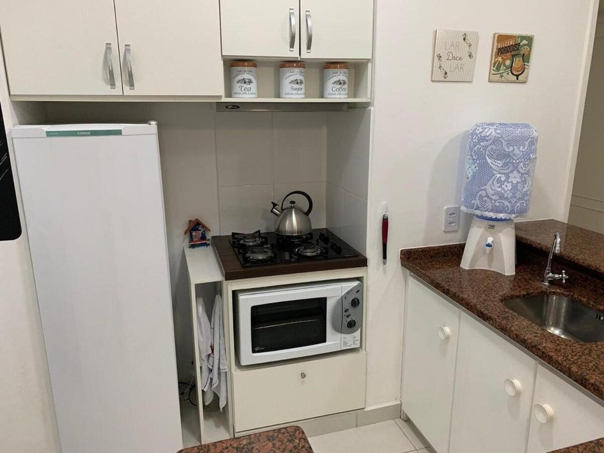 Apto Na Av Brasil Frente Ao Shopping,4Min Da Praia Balneario Camboriu Exterior photo